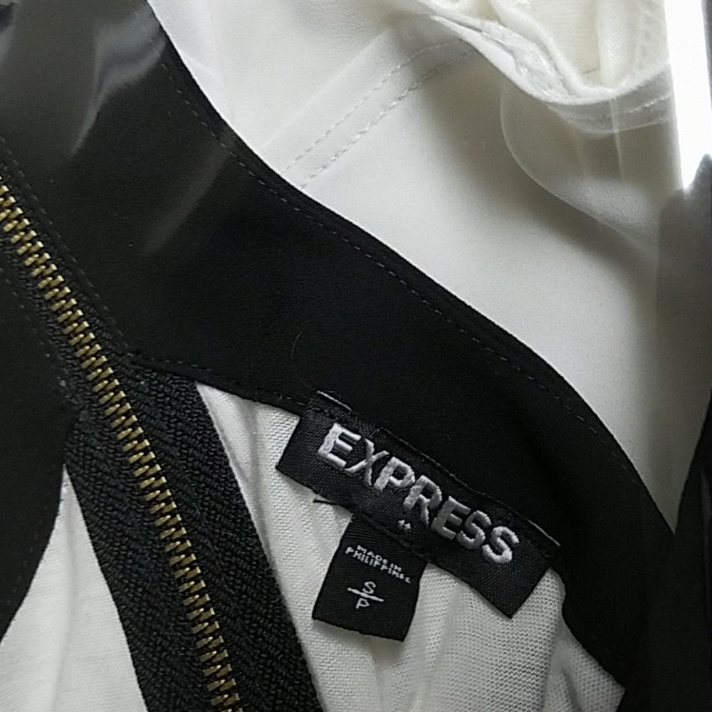 EXPRESS SLEEVELESS BLOUSE - Picture 5 of 5